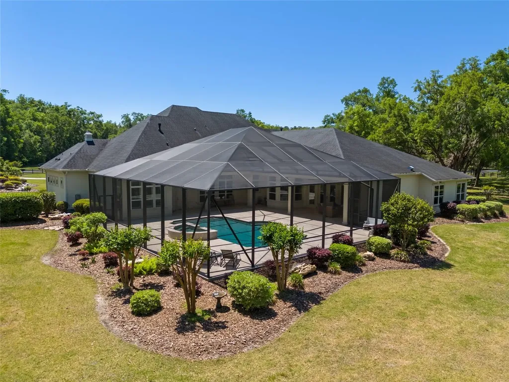 14742 NW 11th Place Newberry FL 32669