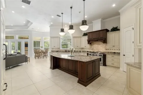 14742 NW 11th Place Newberry FL 32669