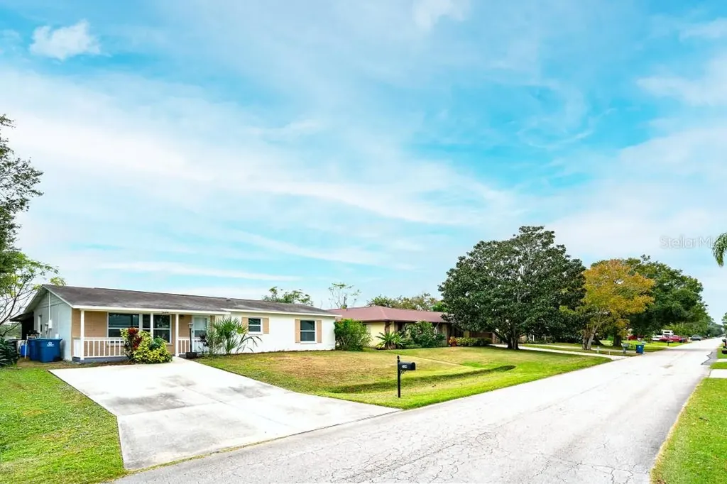 534 Hatcher Street SE Palm Bay FL 32909