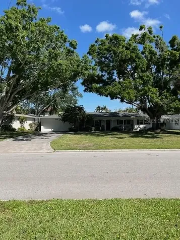 568 W Davis Boulevard Tampa FL 33606