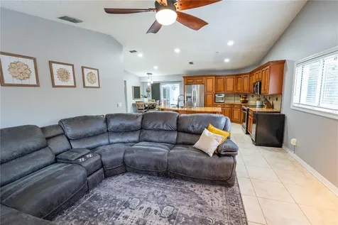 4560 Woodlands Village Drive Orlando FL 32835
