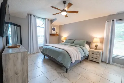 4560 Woodlands Village Drive Orlando FL 32835