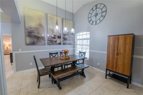 4560 Woodlands Village Drive Orlando FL 32835