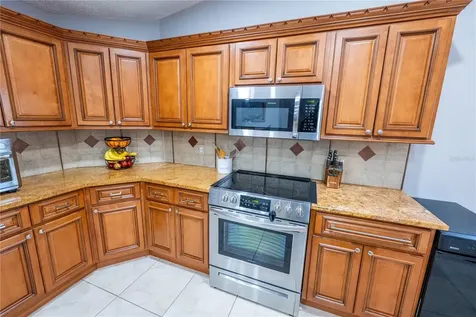 4560 Woodlands Village Drive Orlando FL 32835