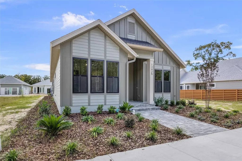 13425 SW 9th Road Newberry FL 32669