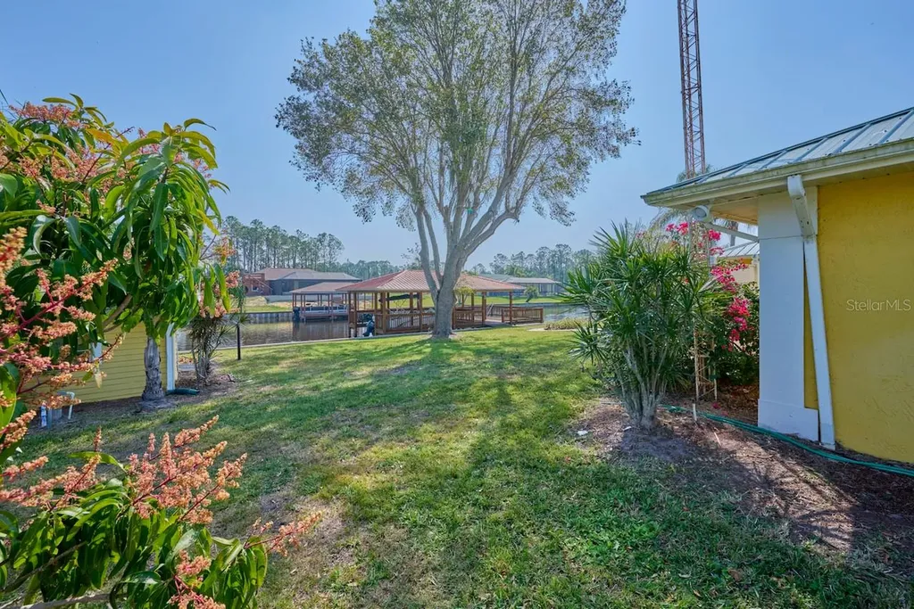 6589 Banyan Drive Indian Lake Estates FL 33855