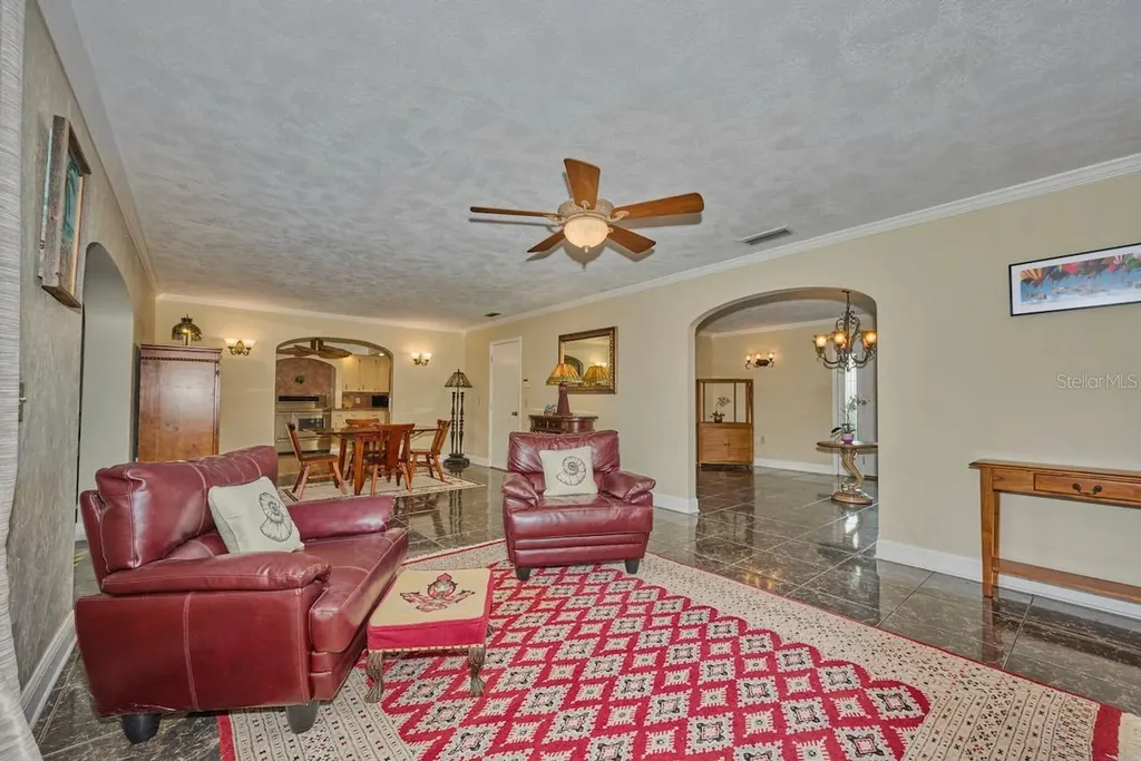 6589 Banyan Drive Indian Lake Estates FL 33855