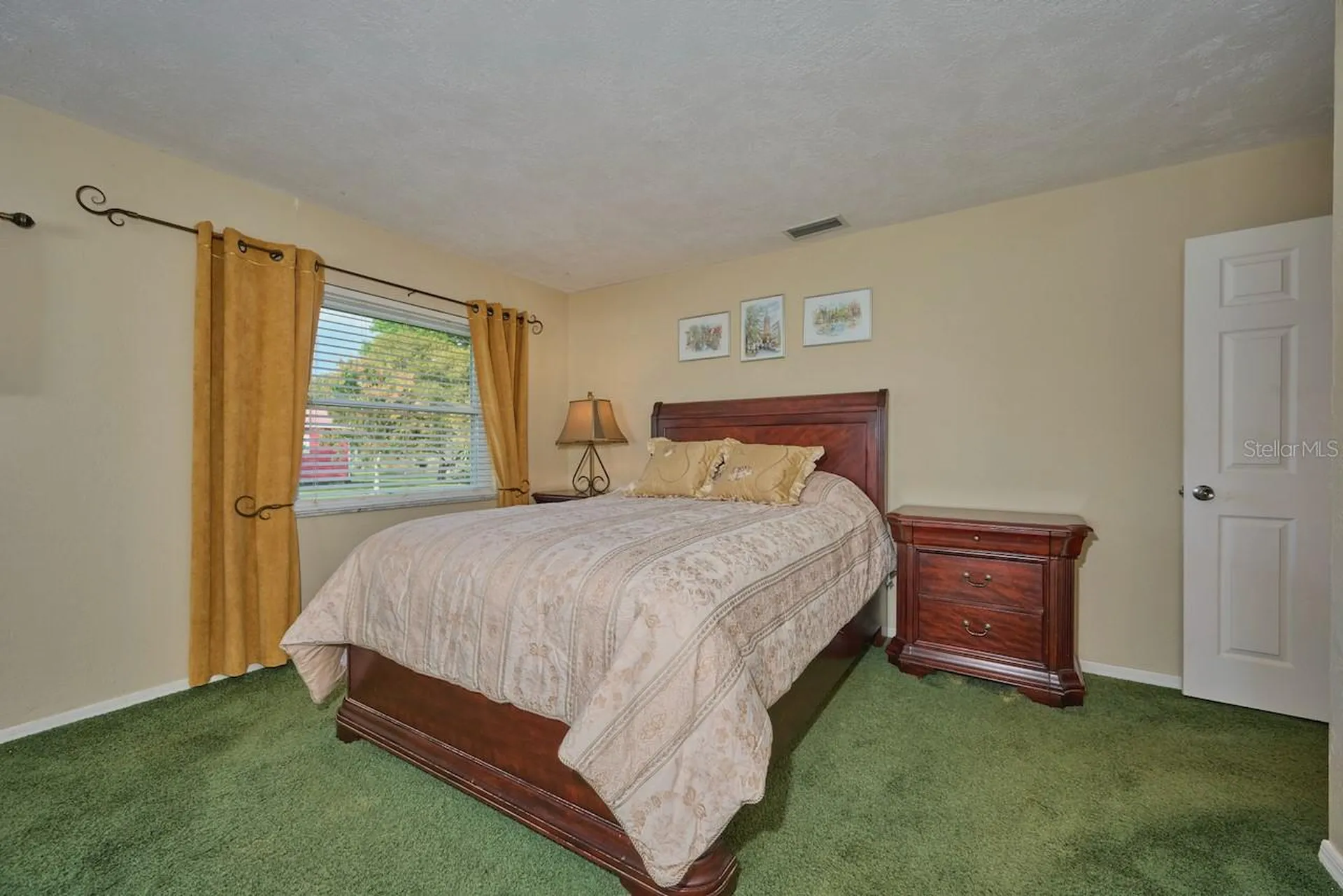 6589 Banyan Drive Indian Lake Estates FL 33855