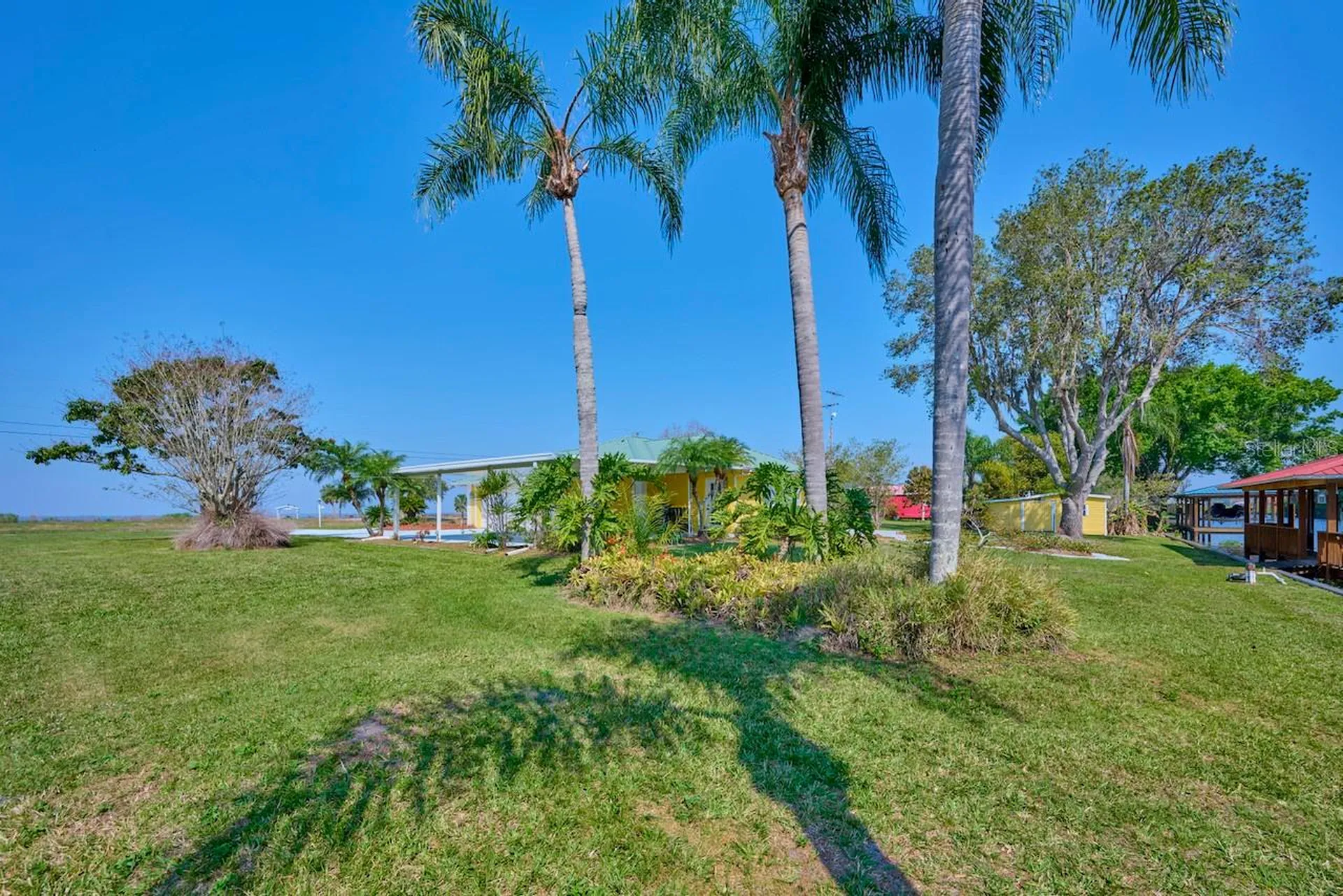 6589 Banyan Drive Indian Lake Estates FL 33855