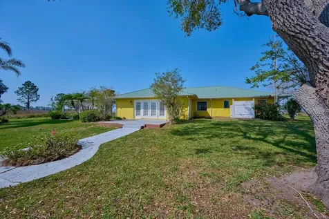 6589 Banyan Drive Indian Lake Estates FL 33855