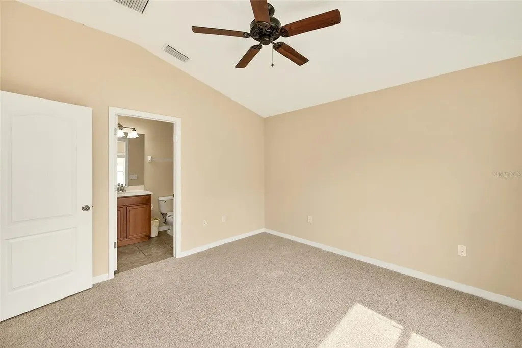 15410 Quail Woods Place Ruskin FL 33573