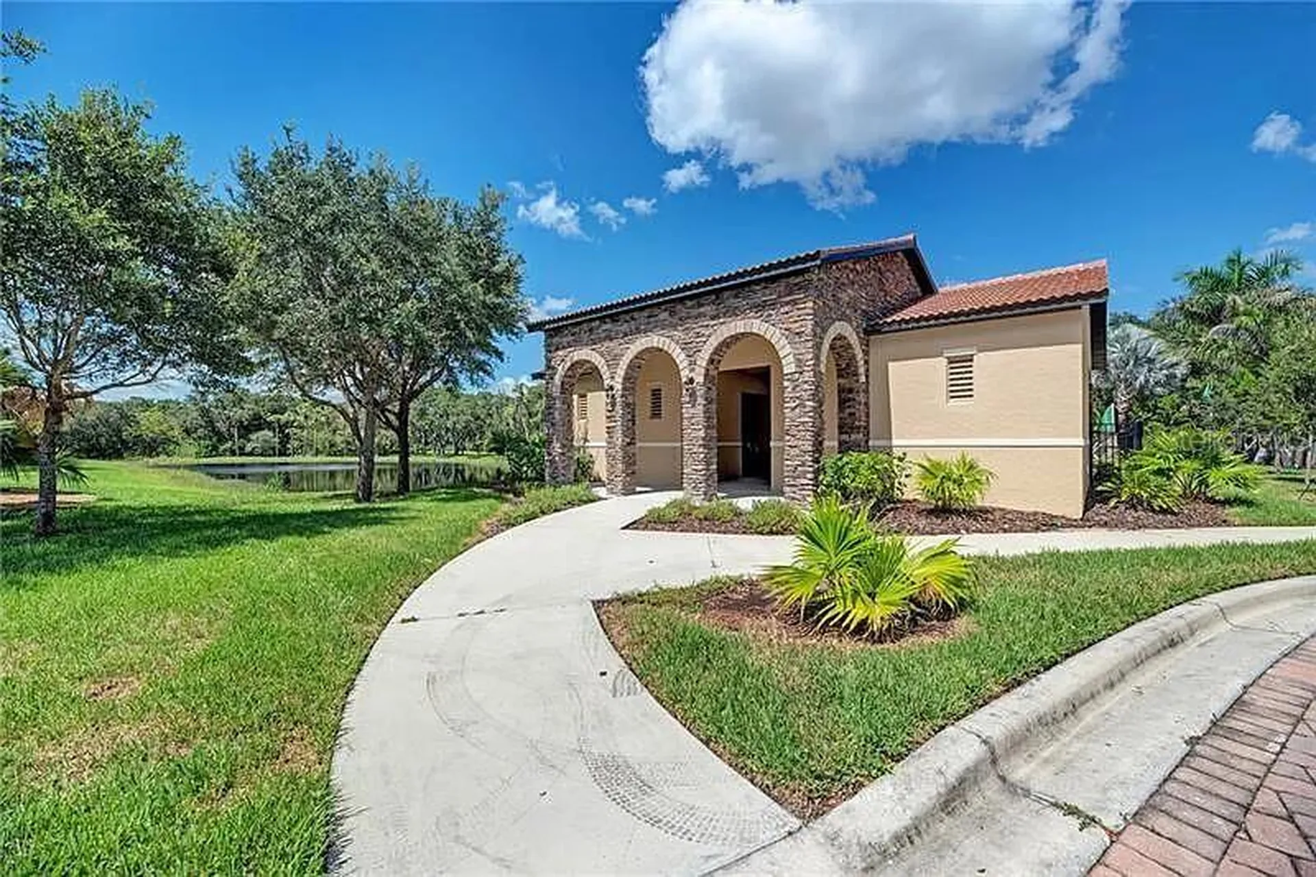 2137 Apian Way Port Charlotte FL 33953