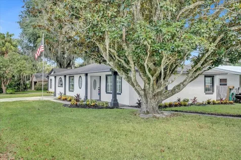 201 Massachusetts Avenue St Cloud FL 34769