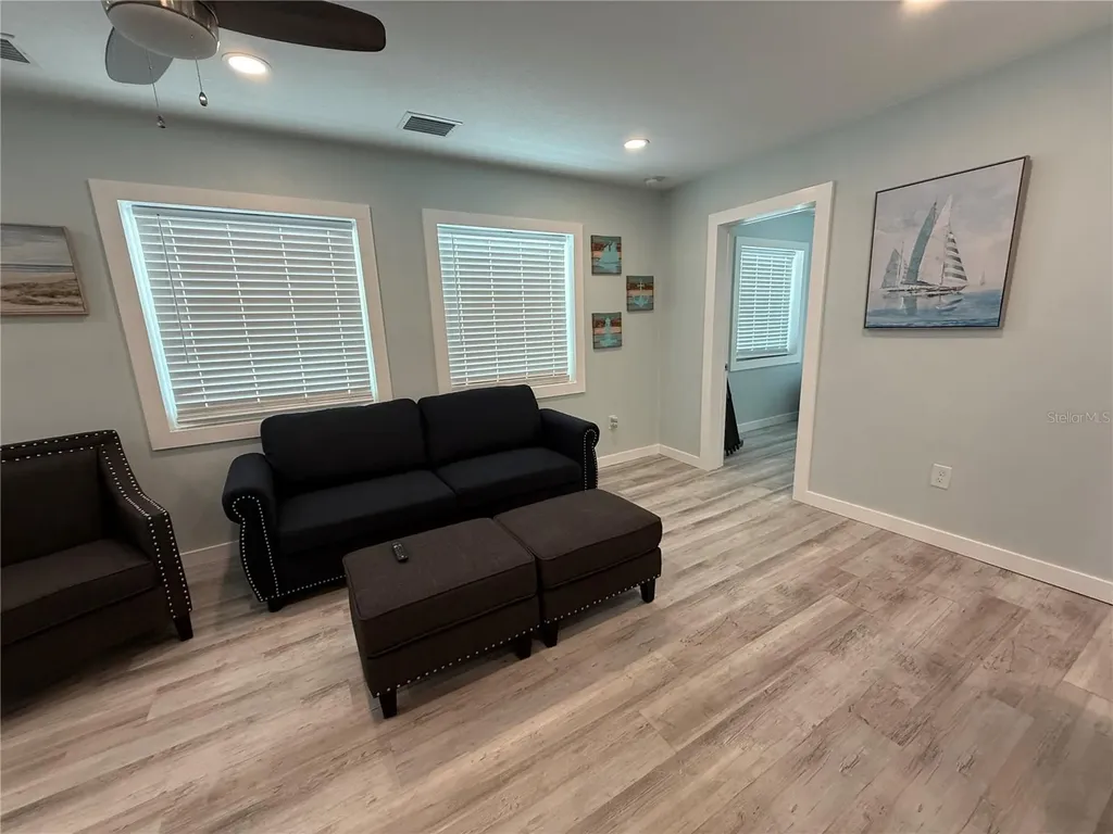 8050 Bayshore Drive Treasure Island FL 33706