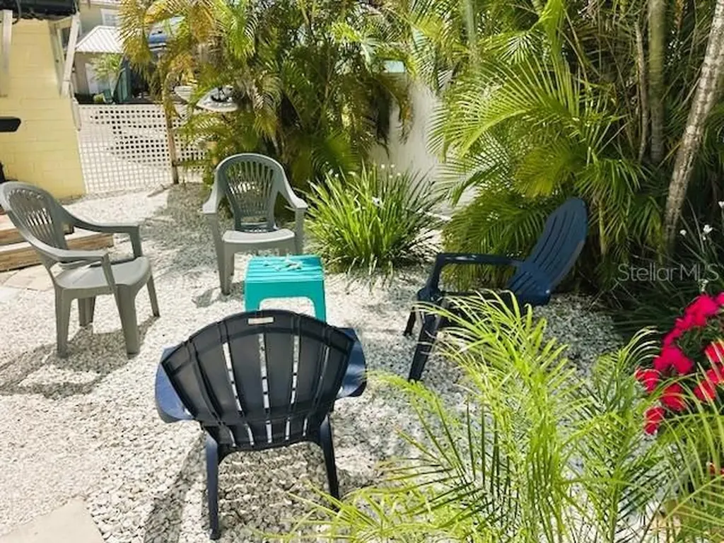 8050 Bayshore Drive Treasure Island FL 33706