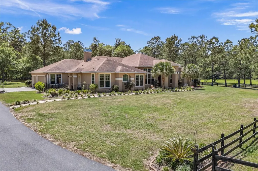 500 SW 170th Street Newberry FL 32669
