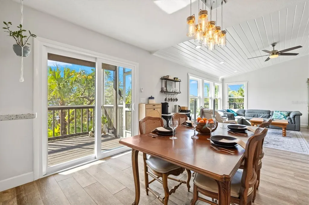 234 85th Street Holmes Beach FL 34217