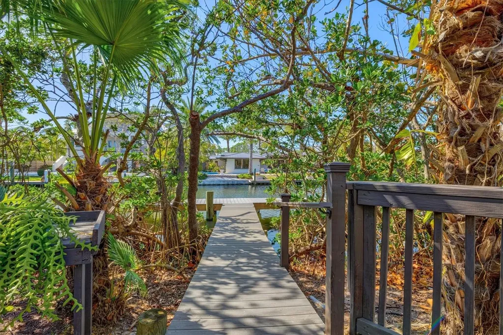 234 85th Street Holmes Beach FL 34217