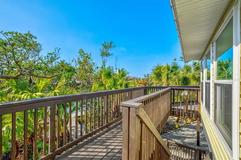 234 85th Street Holmes Beach FL 34217