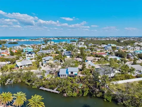234 85th Street Holmes Beach FL 34217