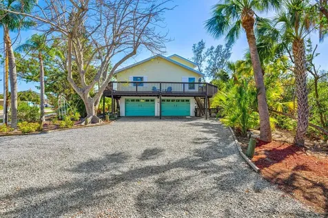 234 85th Street Holmes Beach FL 34217