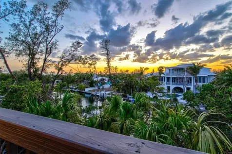 234 85th Street Holmes Beach FL 34217