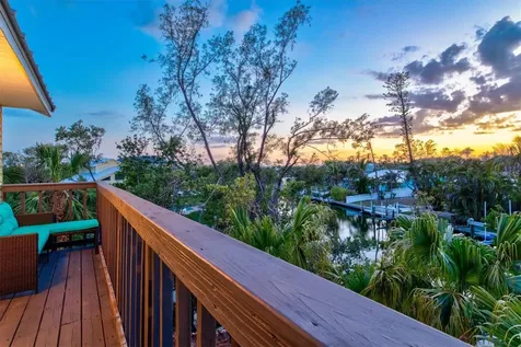 234 85th Street Holmes Beach FL 34217