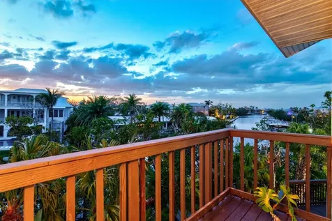 234 85th Street Holmes Beach FL 34217