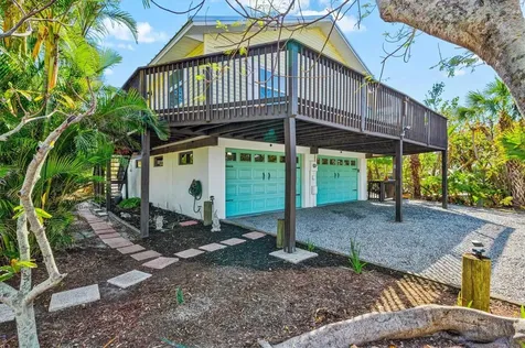 234 85th Street Holmes Beach FL 34217