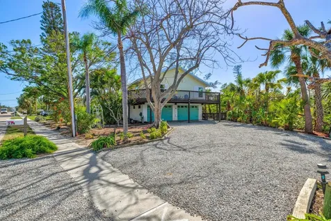 234 85th Street Holmes Beach FL 34217