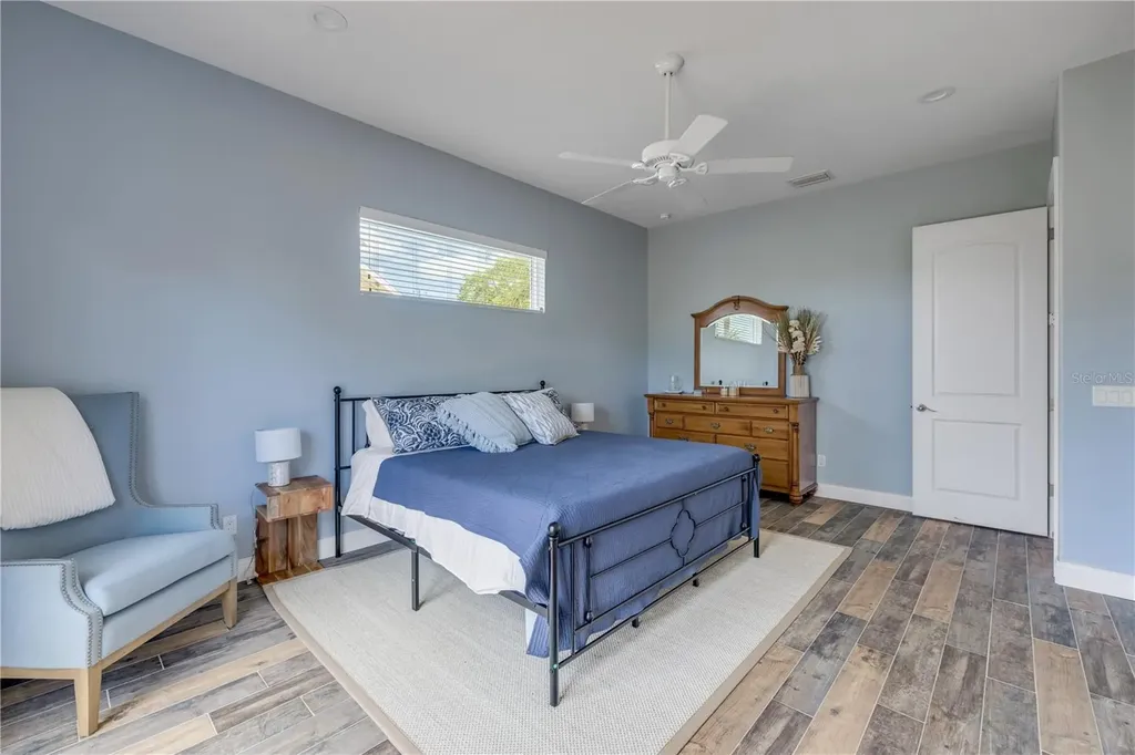 1804 Saxon Drive New Smyrna Beach FL 32169