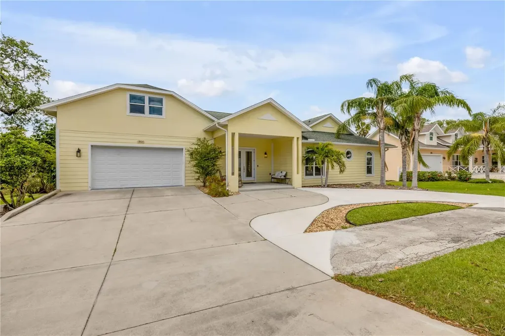 1804 Saxon Drive New Smyrna Beach FL 32169