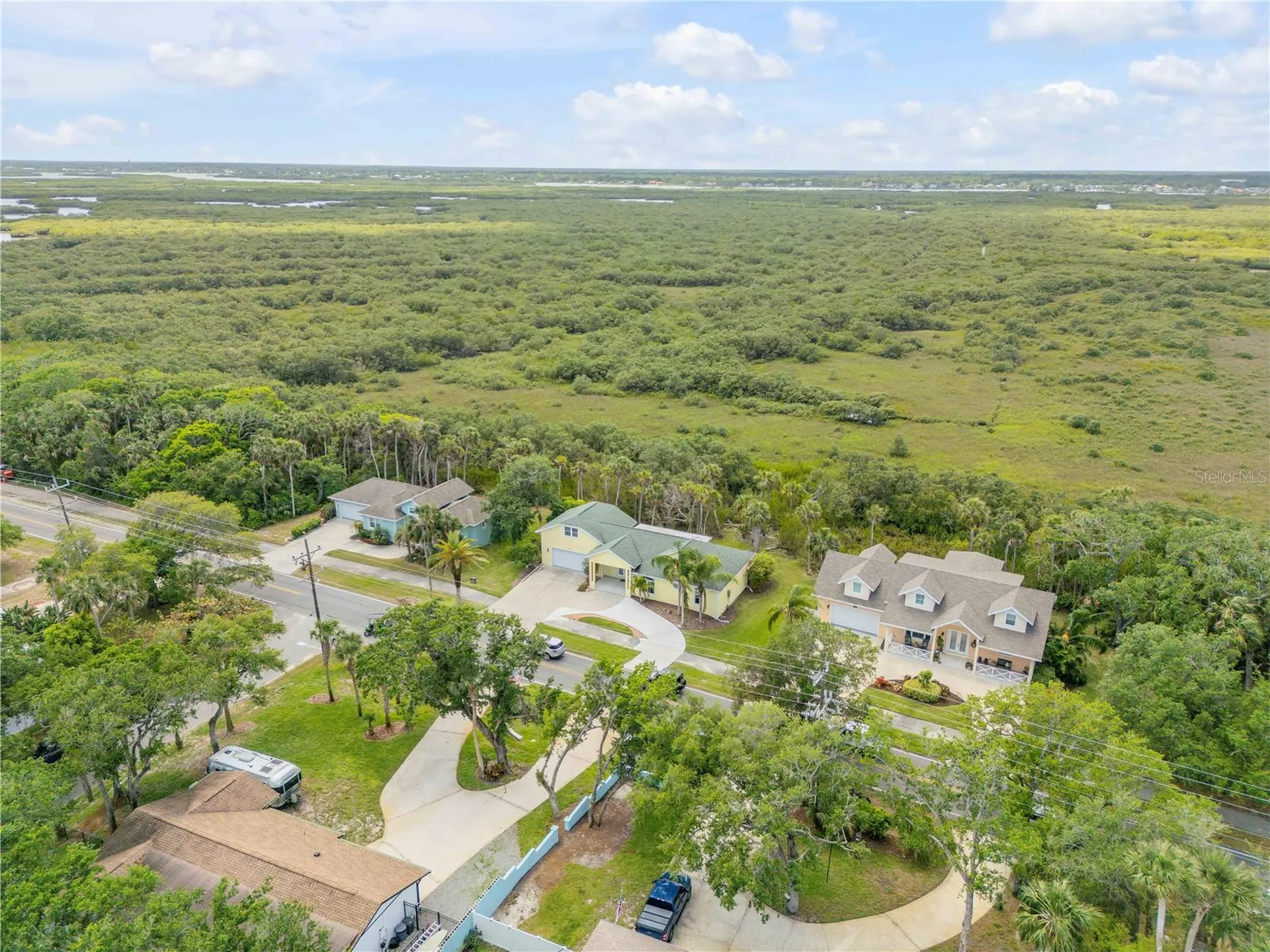 1804 Saxon Drive New Smyrna Beach FL 32169