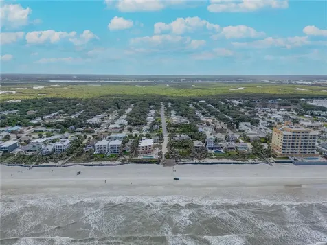 1804 Saxon Drive New Smyrna Beach FL 32169