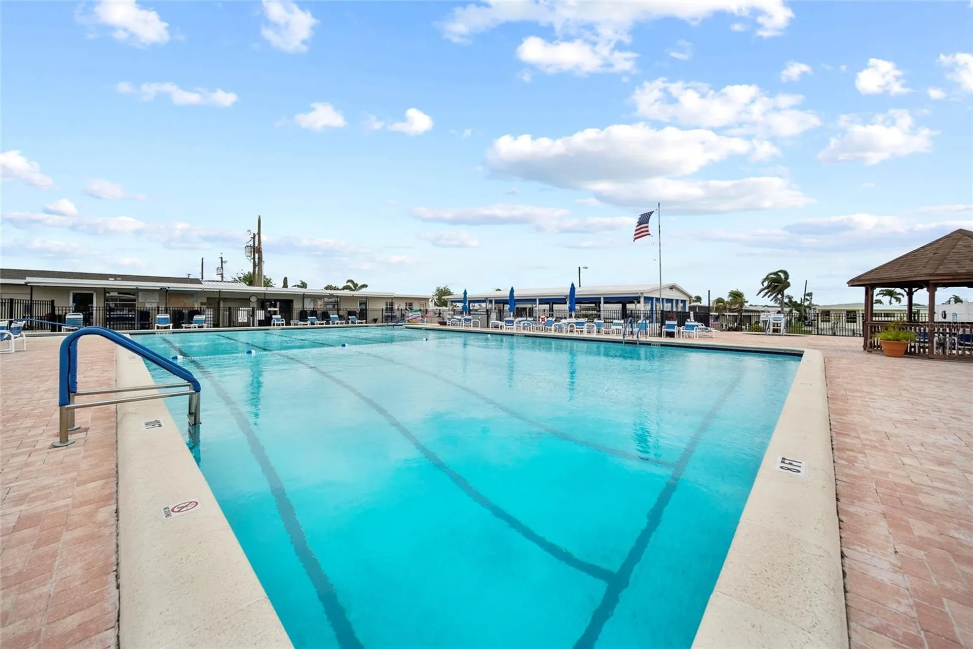 11047 102nd Way Largo FL 33773