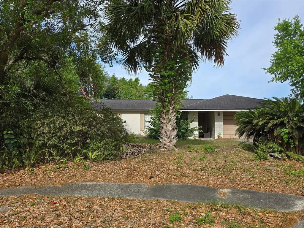 112 Des Pinar Lane Longwood FL 32750