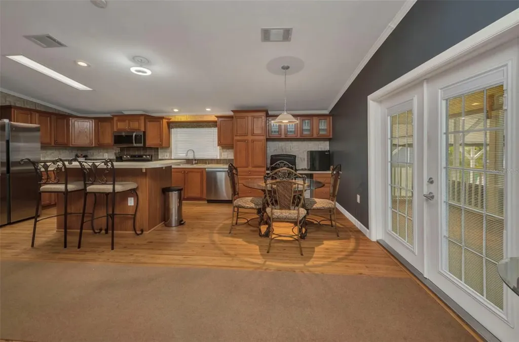 2100 Kings Highway Port Charlotte FL 33980