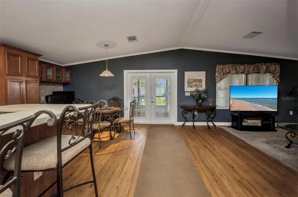 2100 Kings Highway Port Charlotte FL 33980
