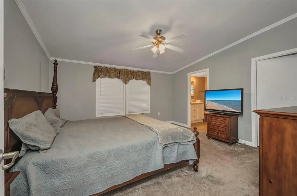 2100 Kings Highway Port Charlotte FL 33980