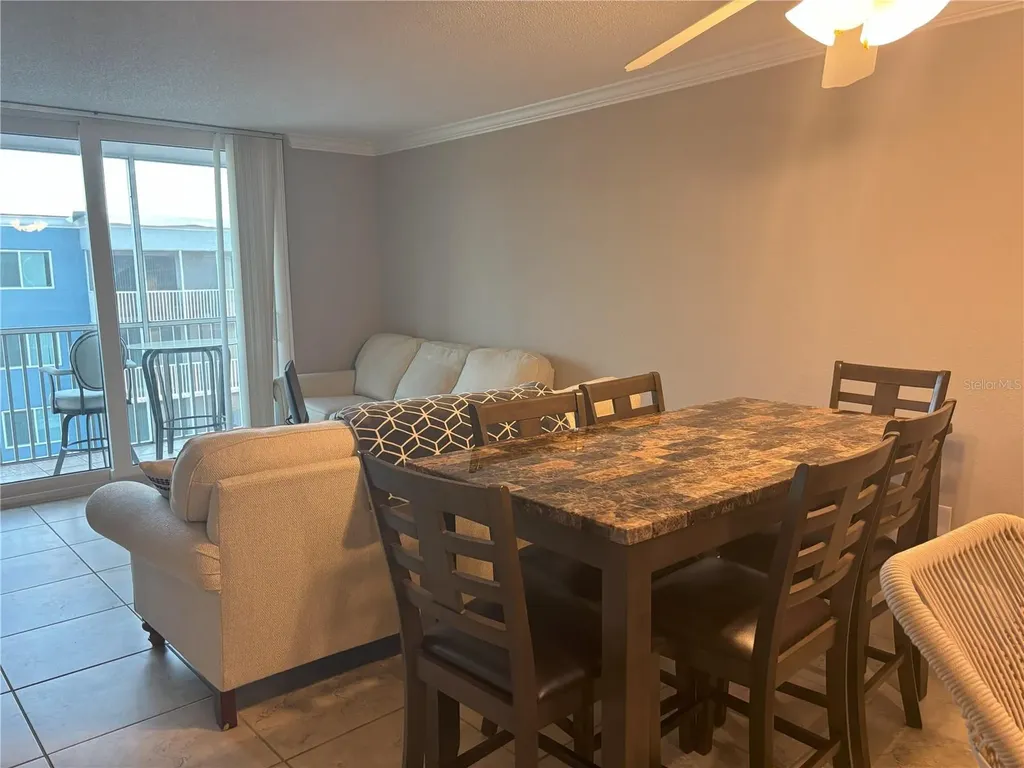 2755 Coconut Bay Lane Sarasota FL 34237