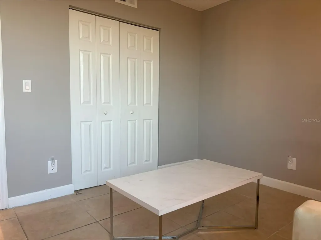 2755 Coconut Bay Lane Sarasota FL 34237