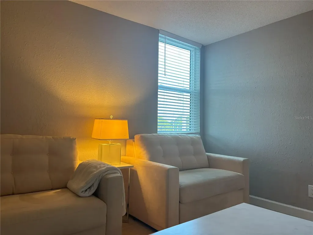 2755 Coconut Bay Lane Sarasota FL 34237