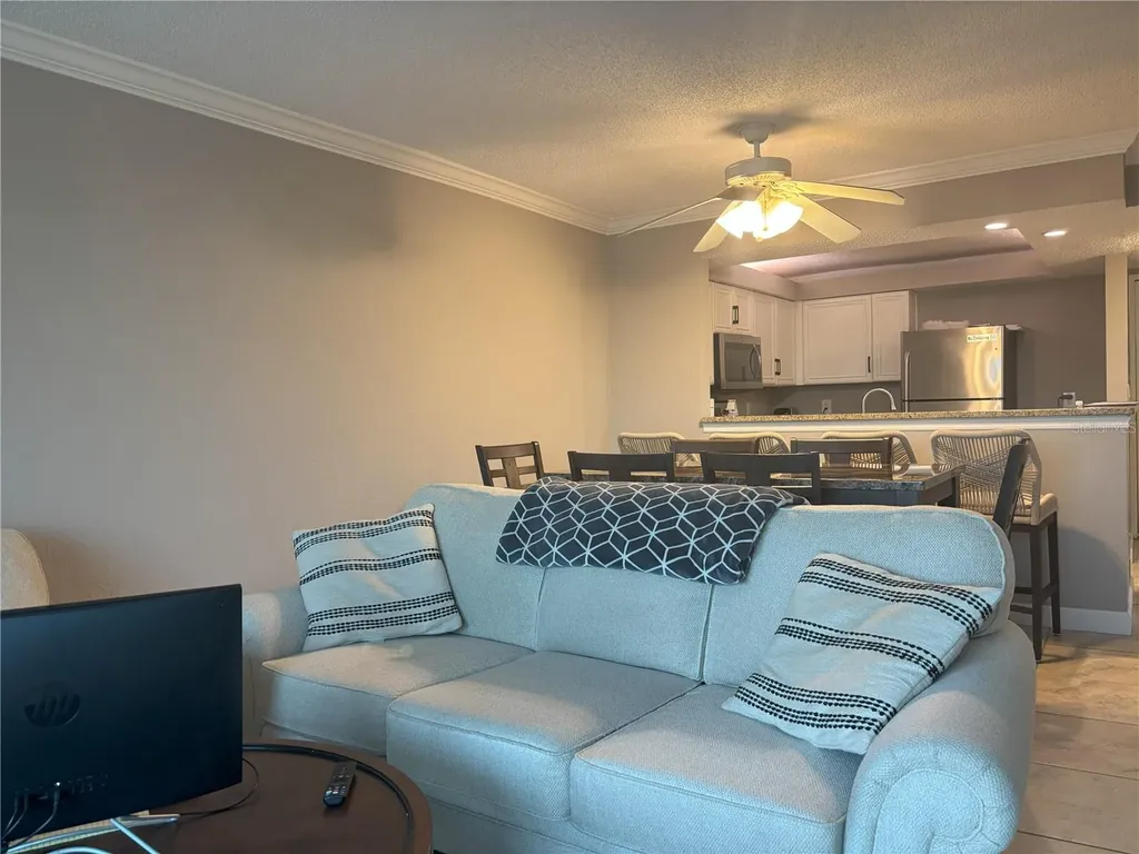 2755 Coconut Bay Lane Sarasota FL 34237