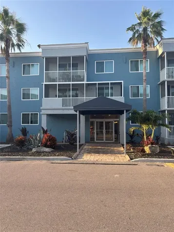 2755 Coconut Bay Lane Sarasota FL 34237