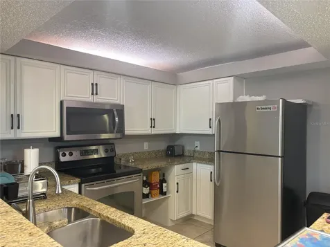 2755 Coconut Bay Lane Sarasota FL 34237