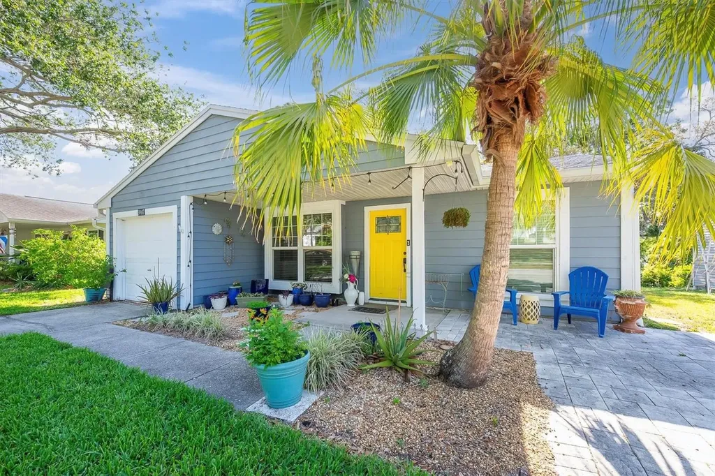 3907 Lake Shore Drive Palm Harbor FL 34684