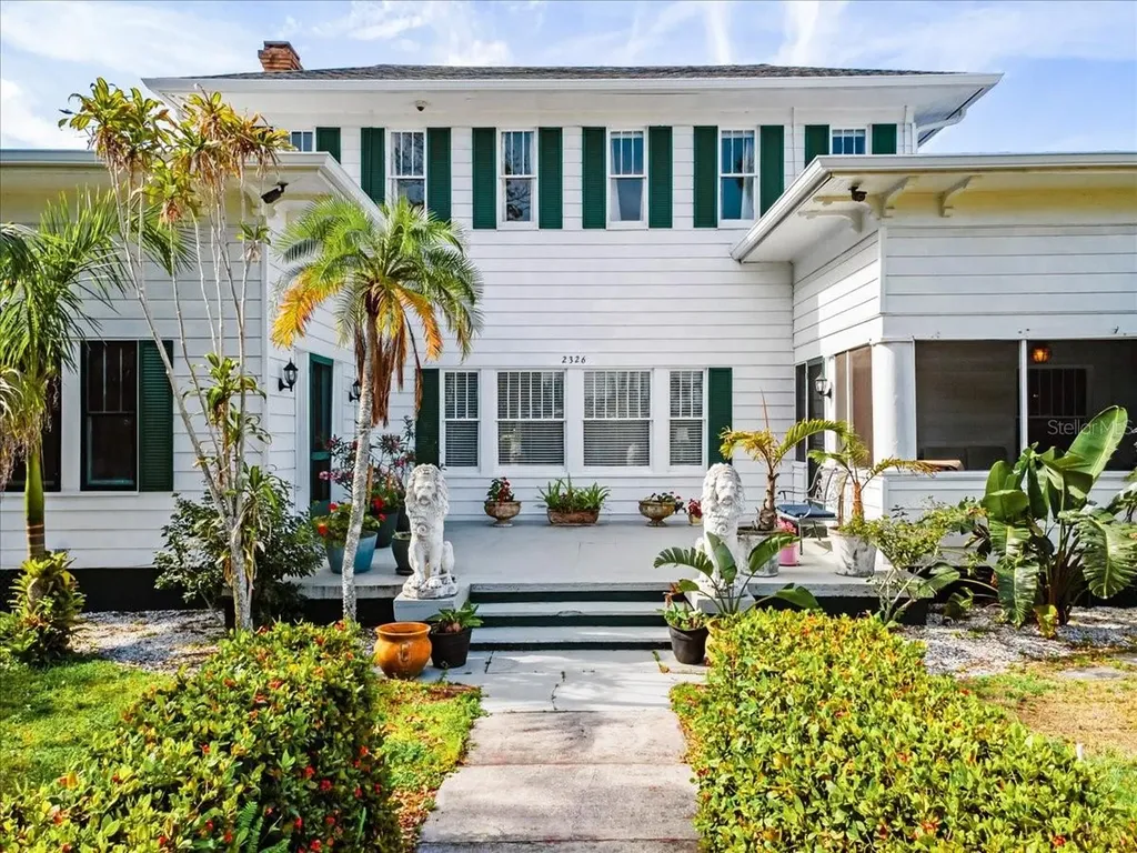 2326 2nd Avenue E Bradenton FL 34208