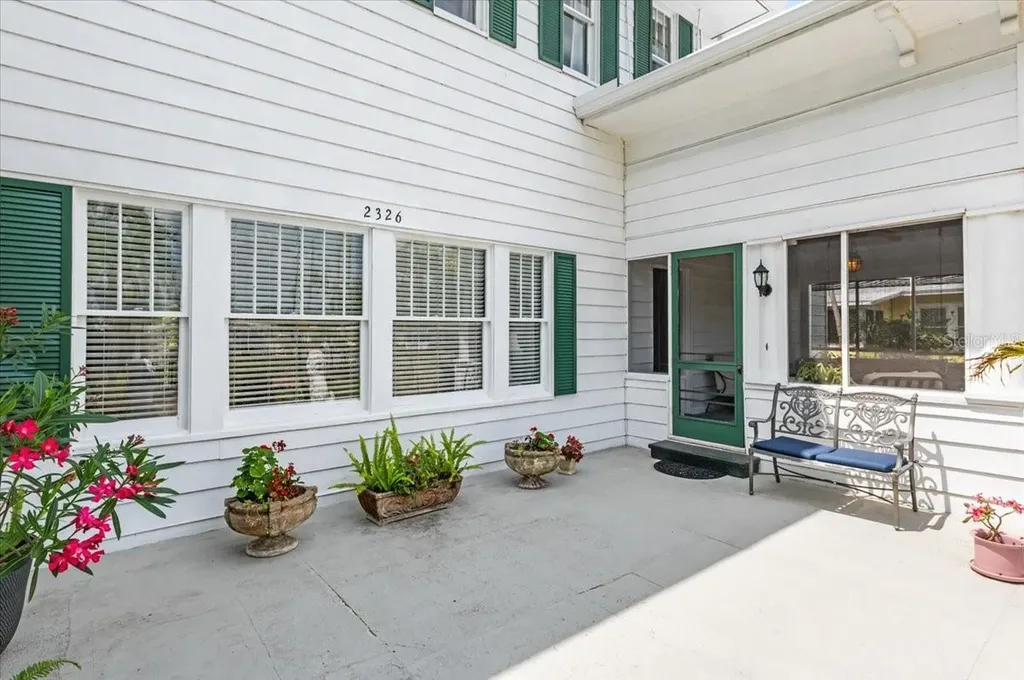 2326 2nd Avenue E Bradenton FL 34208