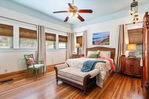 2326 2nd Avenue E Bradenton FL 34208