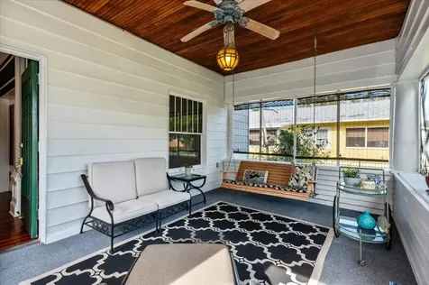 2326 2nd Avenue E Bradenton FL 34208